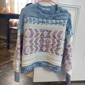 Arizona Jean Company Women's Blue and Purple Patterned Sweater